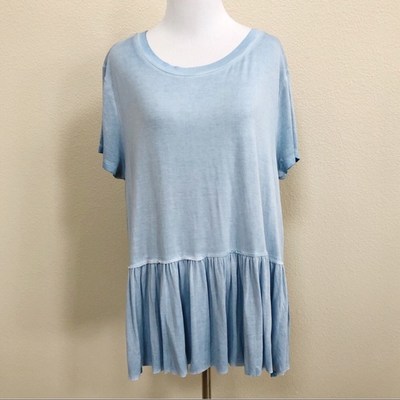 Mossimo Supply Co. Tops - Mossimo peplum ruffle tee shirt raw hem 89